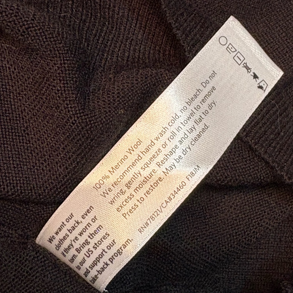 Eileen Fisher Marino wool Black sweater size medium - Picture 5 of 5